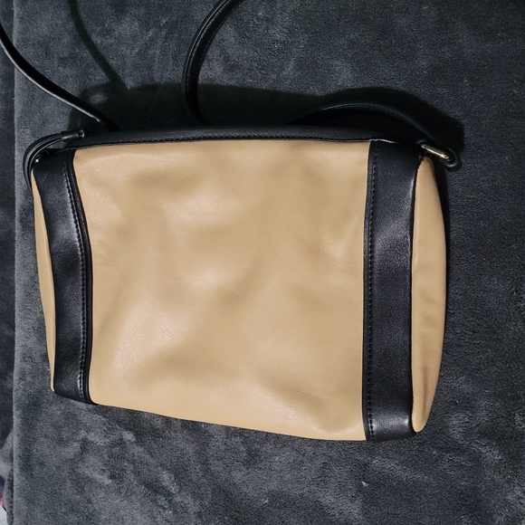 Kate Spade crossbody - Picture 3 of 6